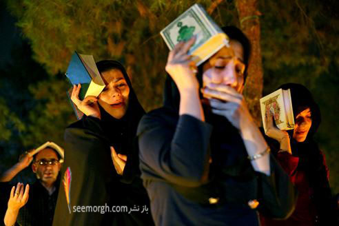 مردم ایران در مراسم شب قدر ماه مبارک رمضان